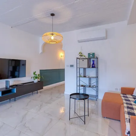 Apartmán A Lovely, 2br Penthouse With Large Outdoor By 360 Estates Iklin