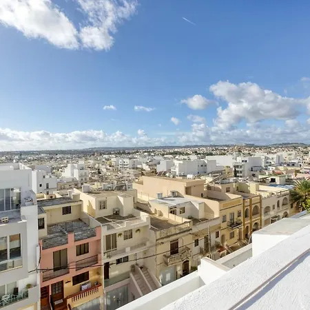 A Lovely, 2br Penthouse With Large Outdoor By 360 Estates Iklin